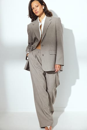 Image 4 of 7