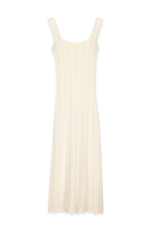 Offwhite Strick-Midikleid mit fließendem Fall