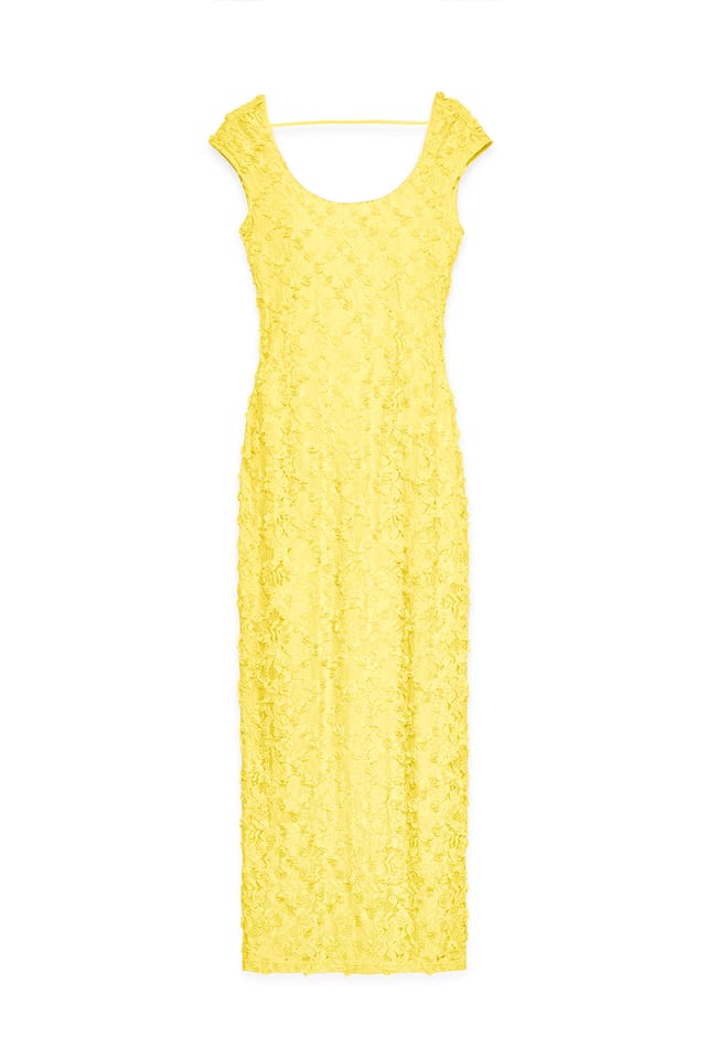 Yellow Robe mi-longue en dentelle à dos ouvert