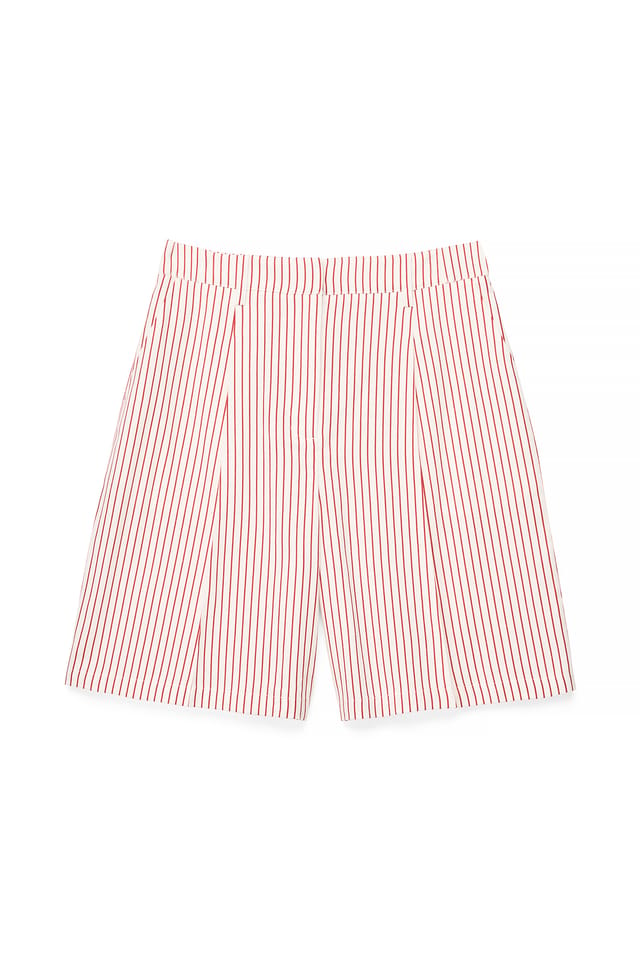 Red/White Stripe Shorts med høyt liv og plissert detalj