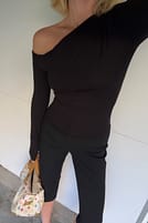 Gehe zu Bild 1 von 9