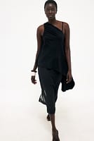 Go to image 1 of 3