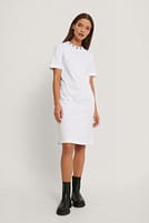 Go to image 1 of 4