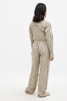 Go to image 3 of 7