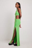 Go to image 2 of 4