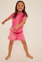 Go to image 1 of 5