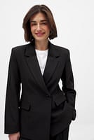 Gå till bild 1 av 7