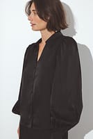 Go to image 1 of 6