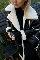 Gehe zu Bild 1 von 6