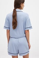Go to image 2 of 5