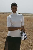 Go to image 4 of 7