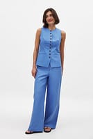 Go to image 1 of 5