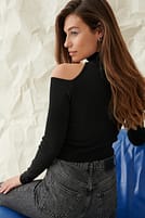 Gehe zu Bild 2 von 4