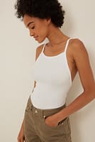 Go to image 2 of 4