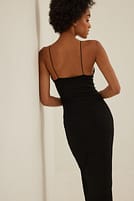 Go to image 4 of 4