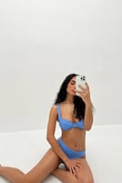 Go to image 1 of 4