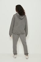 Go to image 2 of 4
