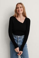 Go to image 1 of 4