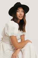 Go to image 1 of 4