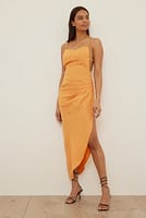 Go to image 1 of 4