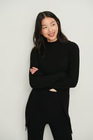Go to image 1 of 4