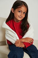Go to image 1 of 4