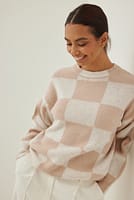 Go to image 1 of 4