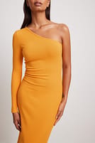 Go to image 1 of 4