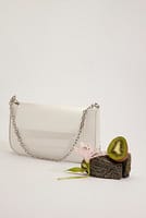 Go to image 1 of 4