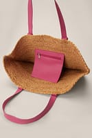 Gå till bild 3 av 4