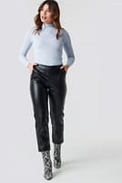 Go to image 1 of 4