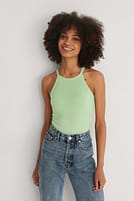 Go to image 1 of 4