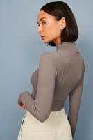 Go to image 2 of 4