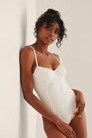 Go to image 1 of 4