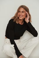 Go to image 2 of 4