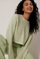 Go to image 1 of 4
