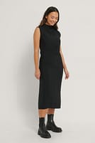 Go to image 1 of 4