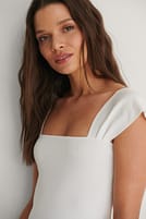 Go to image 1 of 4