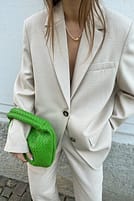Go to image 1 of 4