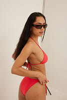 Go to image 1 of 4