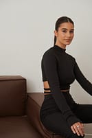 Go to image 1 of 4