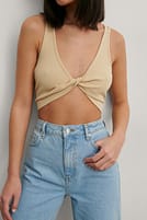 Go to image 1 of 4