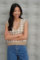 Go to image 4 of 4
