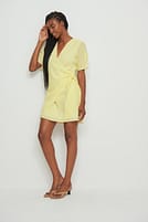 Gå till bild 3 av 4