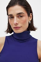 Go to image 4 of 5