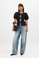 Go to image 1 of 5