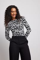 Go to image 1 of 4