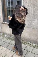 Gå til billede 6 af 7