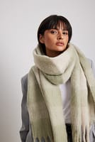 Go to image 1 of 4