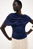 Go to image 1 of 3